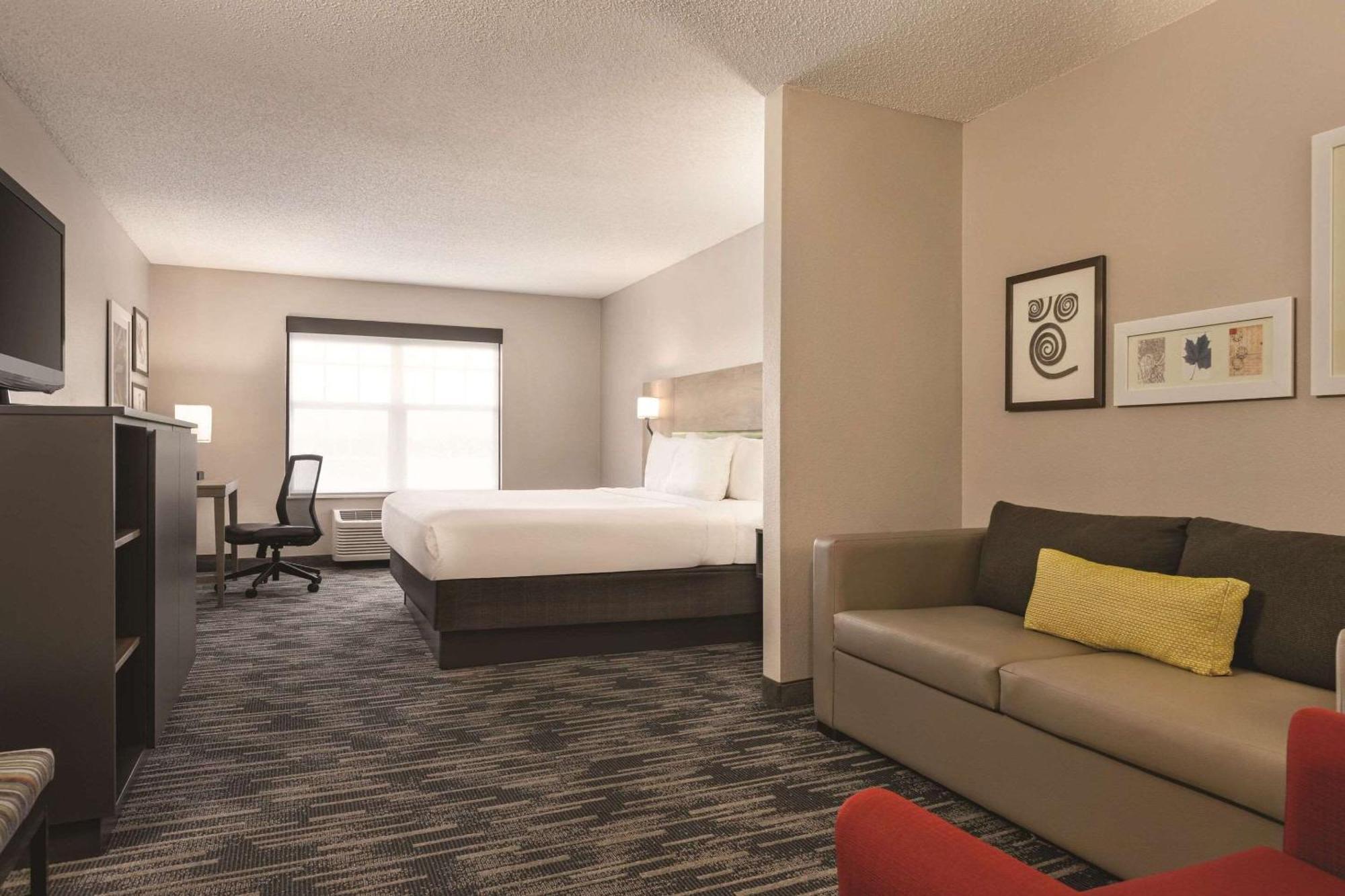 Country Inn & Suites By Radisson, St Cloud East, Mn Saint Cloud Dış mekan fotoğraf