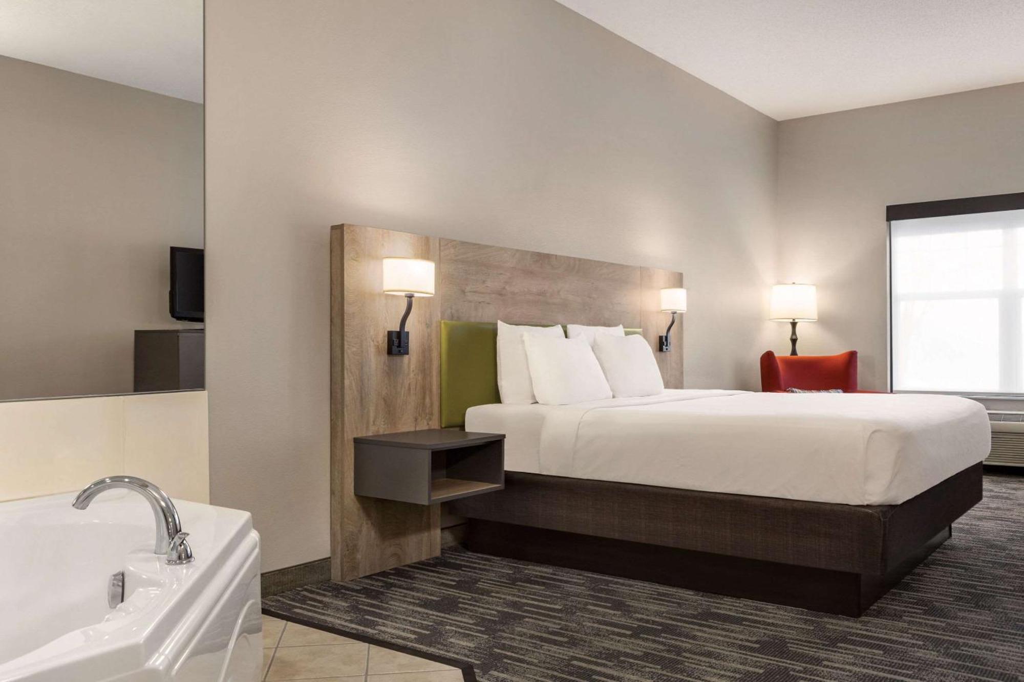 Country Inn & Suites By Radisson, St Cloud East, Mn Saint Cloud Dış mekan fotoğraf