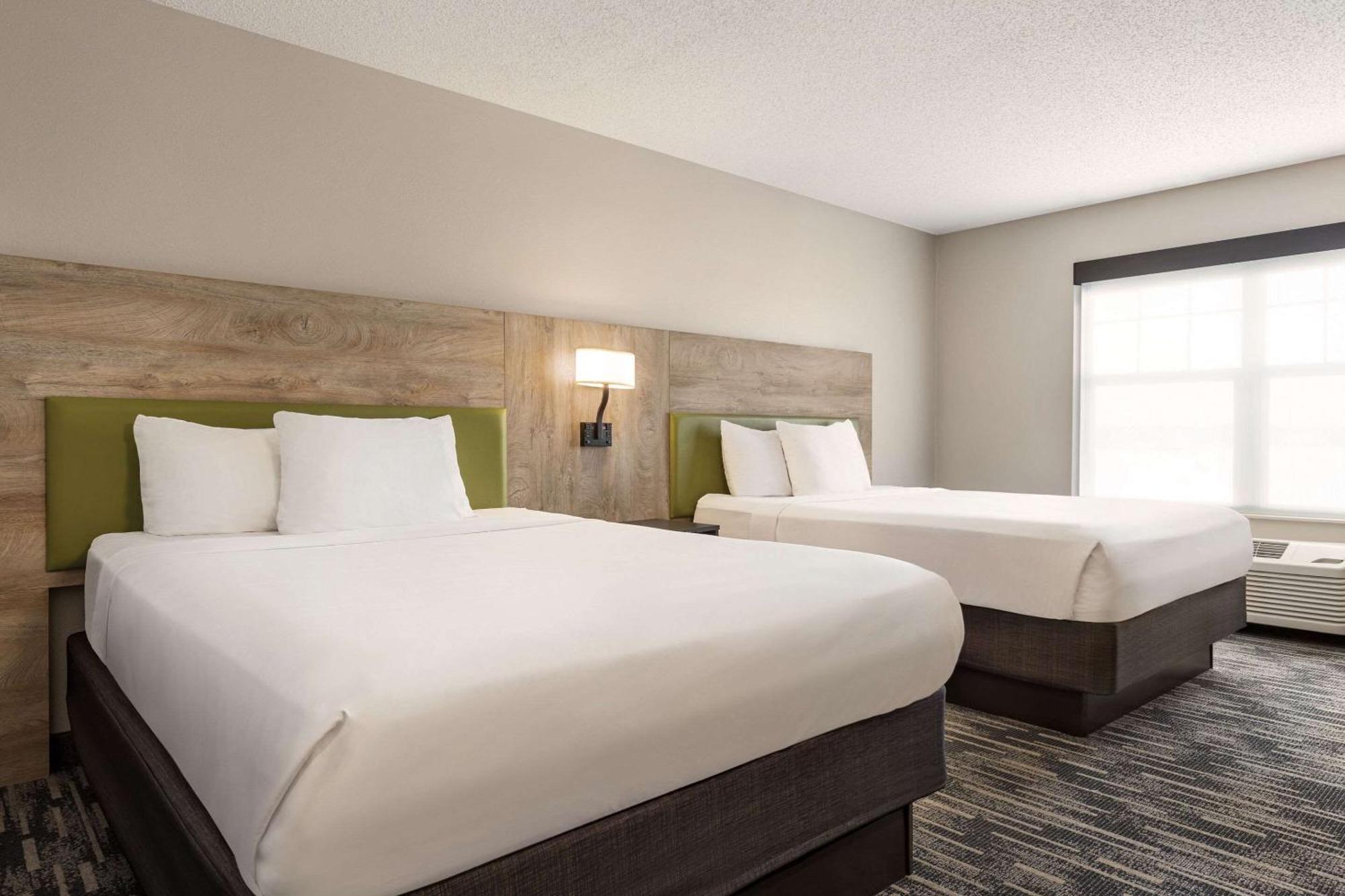 Country Inn & Suites By Radisson, St Cloud East, Mn Saint Cloud Dış mekan fotoğraf