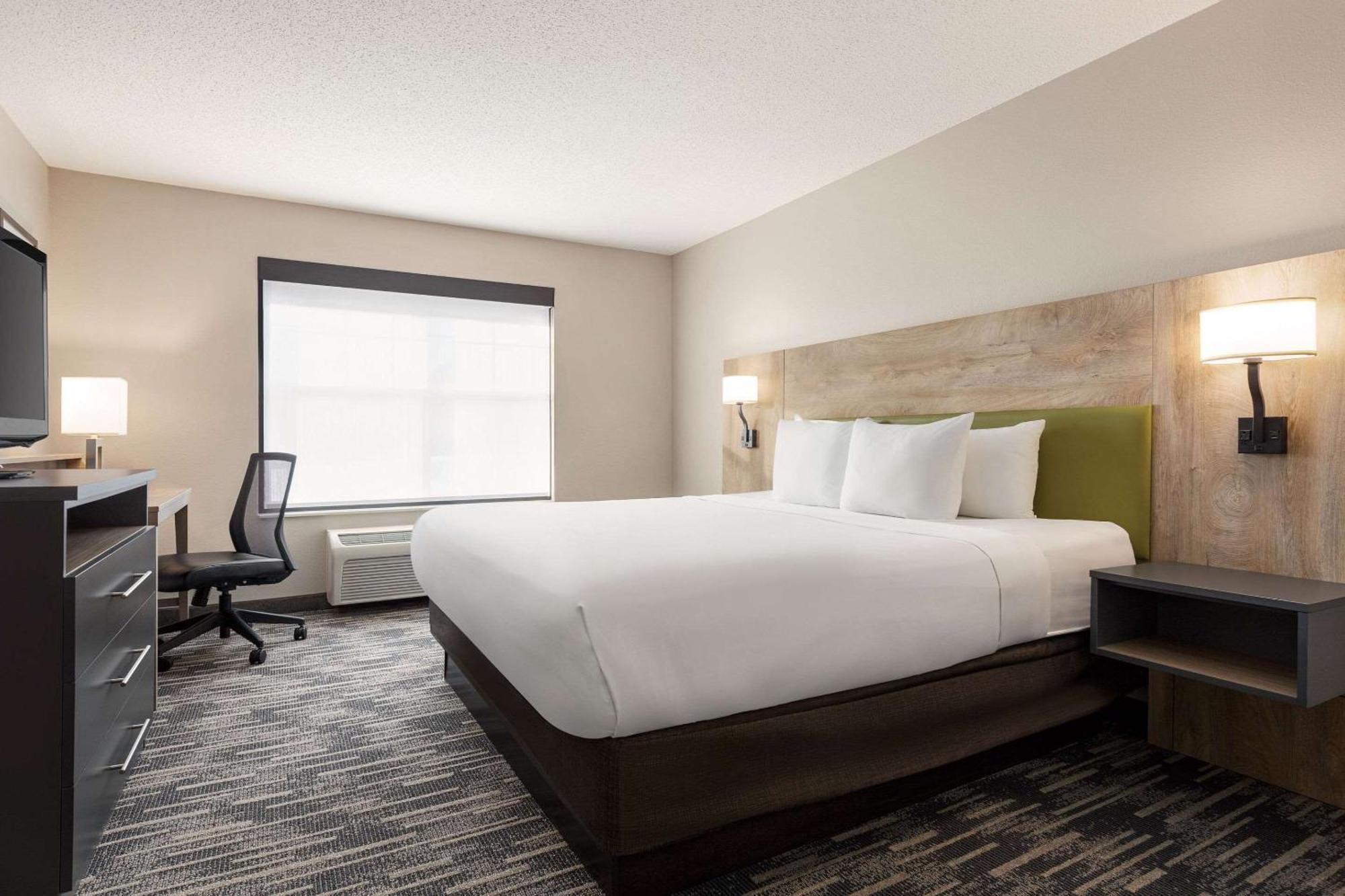 Country Inn & Suites By Radisson, St Cloud East, Mn Saint Cloud Dış mekan fotoğraf