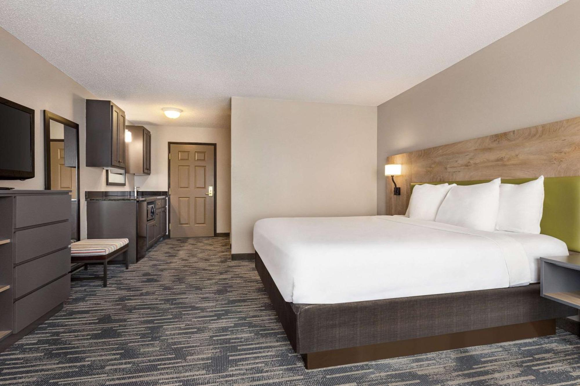 Country Inn & Suites By Radisson, St Cloud East, Mn Saint Cloud Dış mekan fotoğraf
