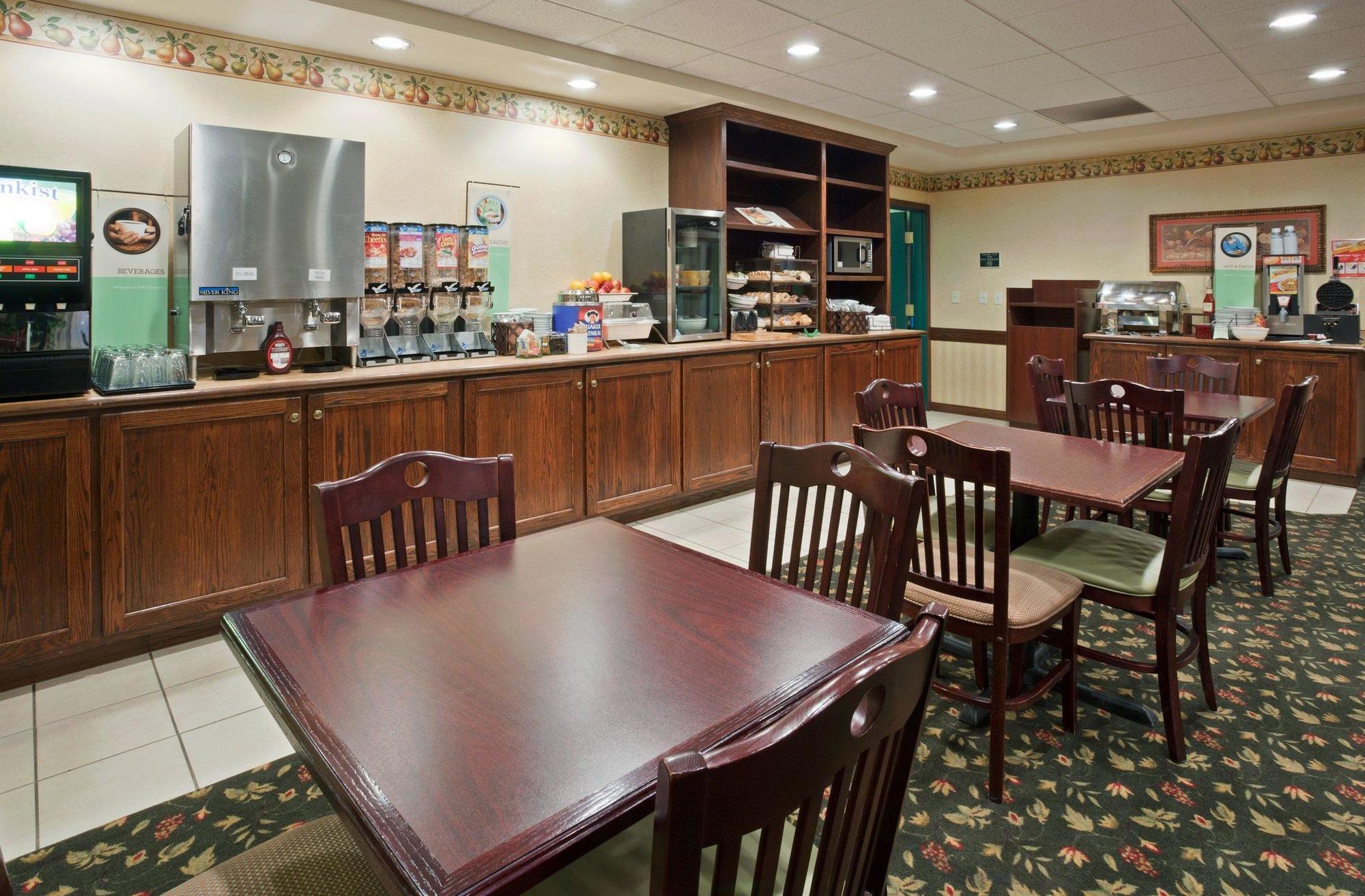 Country Inn & Suites By Radisson, St Cloud East, Mn Saint Cloud Dış mekan fotoğraf