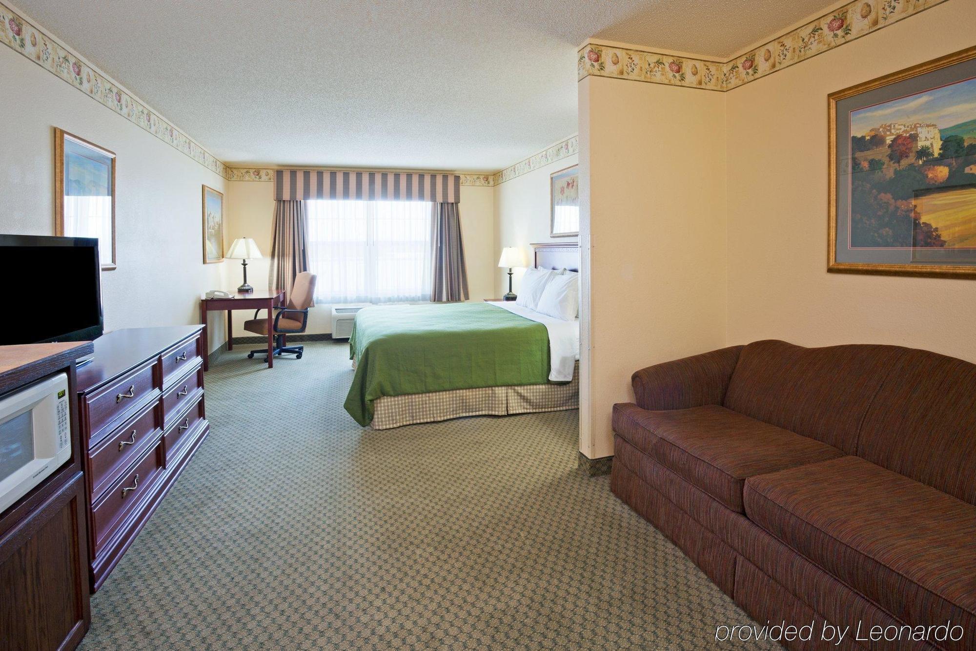 Country Inn & Suites By Radisson, St Cloud East, Mn Saint Cloud Dış mekan fotoğraf