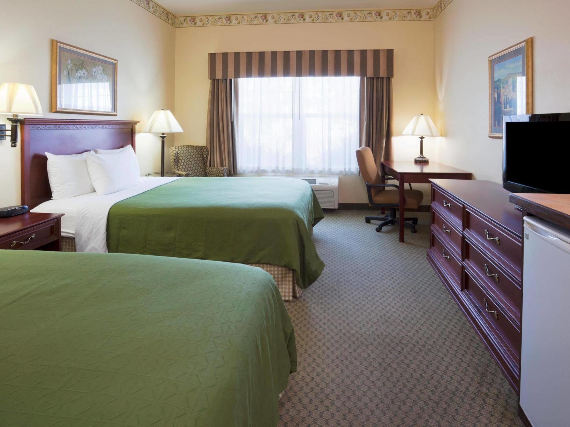 Country Inn & Suites By Radisson, St Cloud East, Mn Saint Cloud Dış mekan fotoğraf